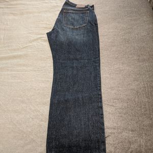 Gap jeans size 32x30 standard fit faded denim look